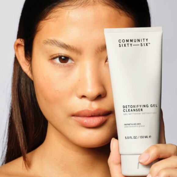 🔥3/$30 NIB Community Sixty-Six Detoxifying AHA/BHA Gel Cleanser Full Size 5 Oz - Picture 2 of 5